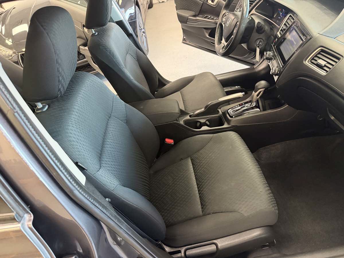 Used 2015 Honda Civic SE image 19