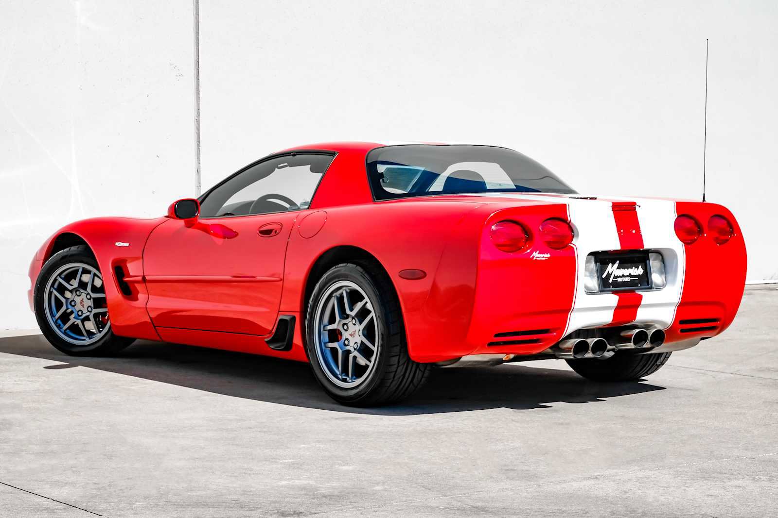 Used 2001 Chevrolet Corvette Z06 w/ Memory Pkg image 11