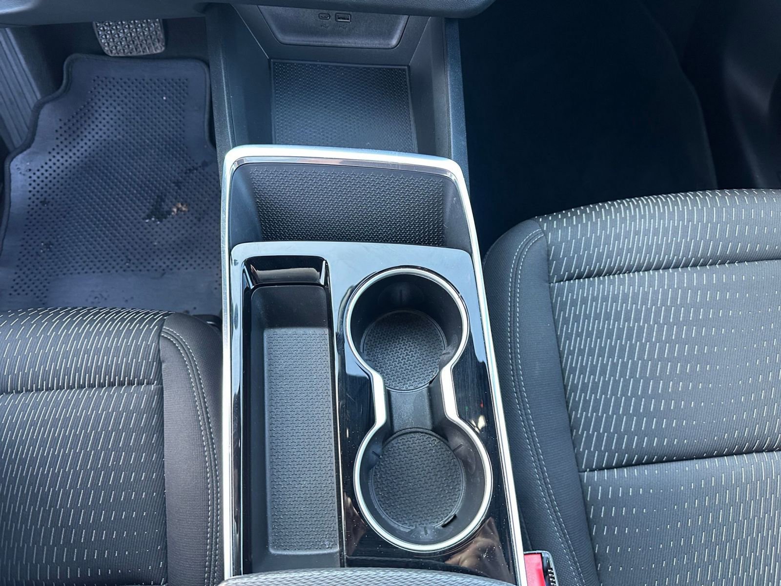 Used 2025 Chevrolet Equinox LT image 40