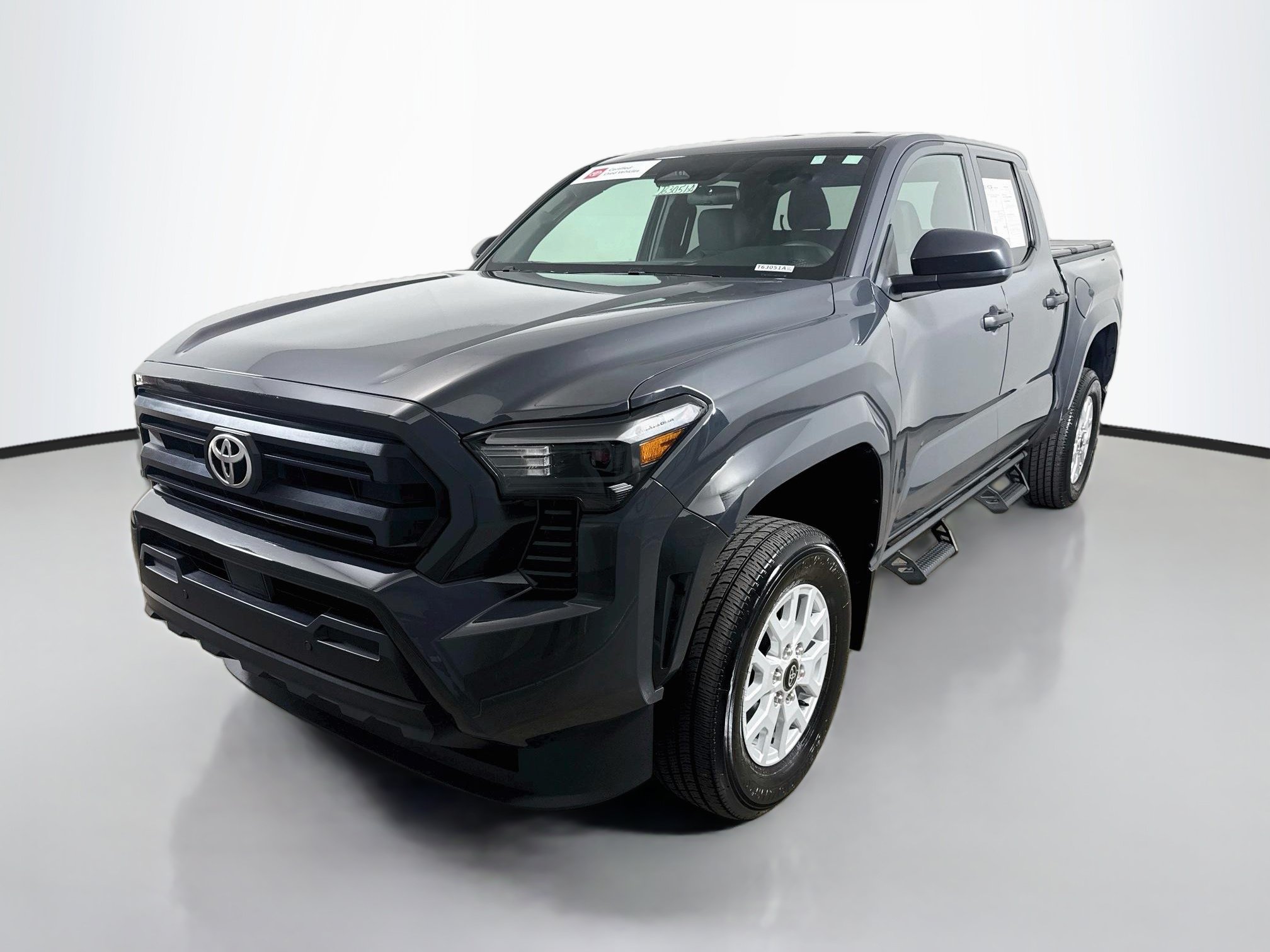 Certified 2024 Toyota Tacoma SR w/ SR Upgrade Package AWD/4WD image 3