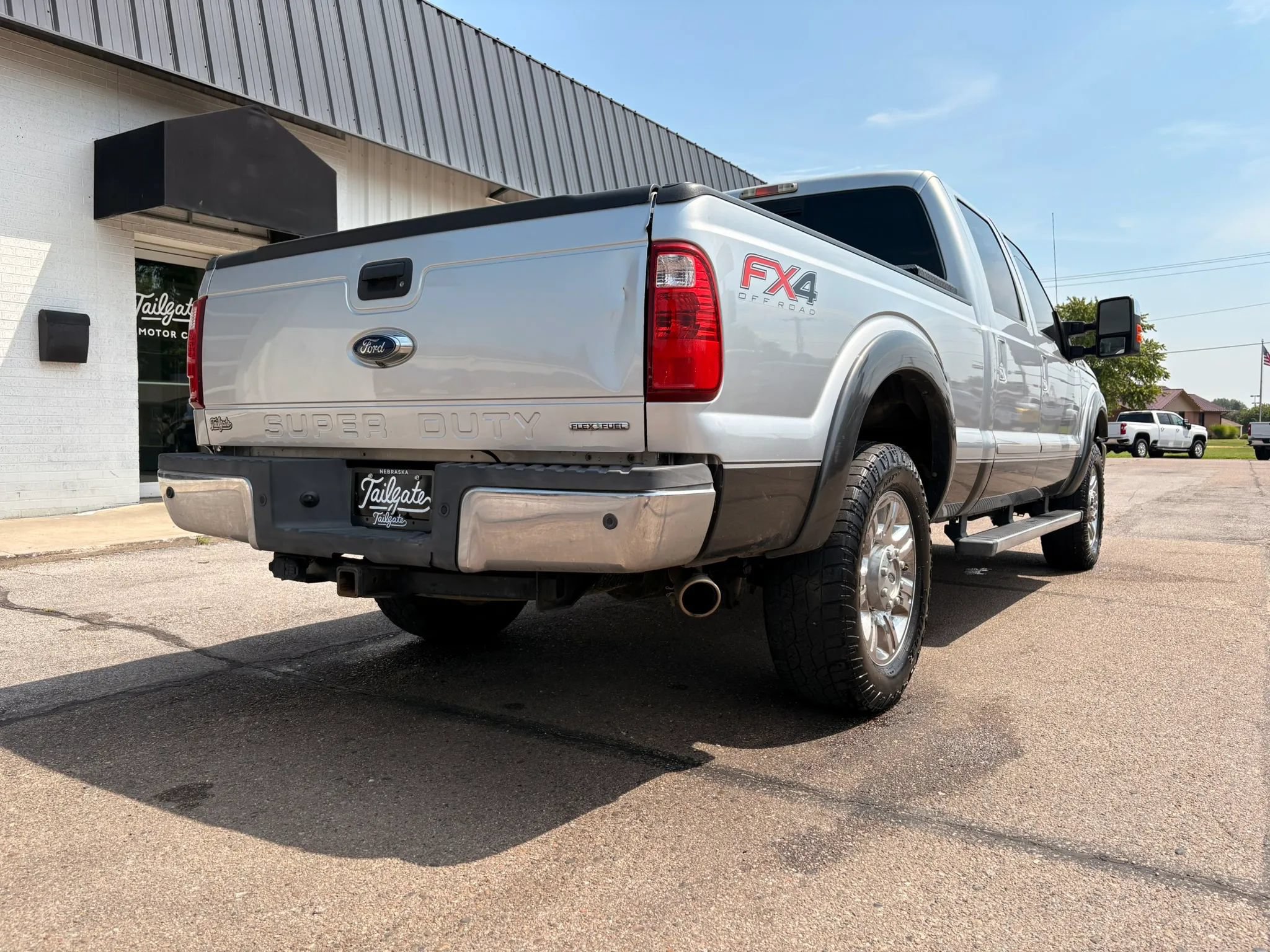 Used 2016 Ford F250 Lariat w/ Chrome Package AWD/4WD image 6