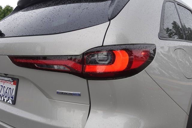 Certified 2024 MAZDA CX-90 Plug-In Hybrid w/ Preferred AWD/4WD image 7