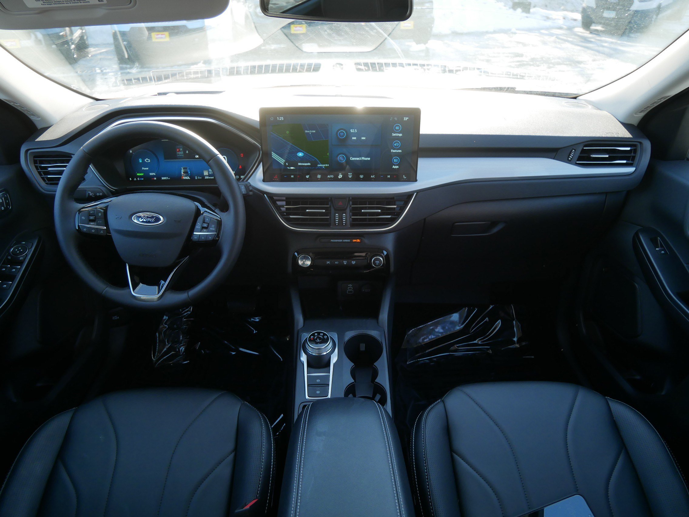 Used 2025 Ford Escape SE w/ PHEV Premium Package FWD image 10