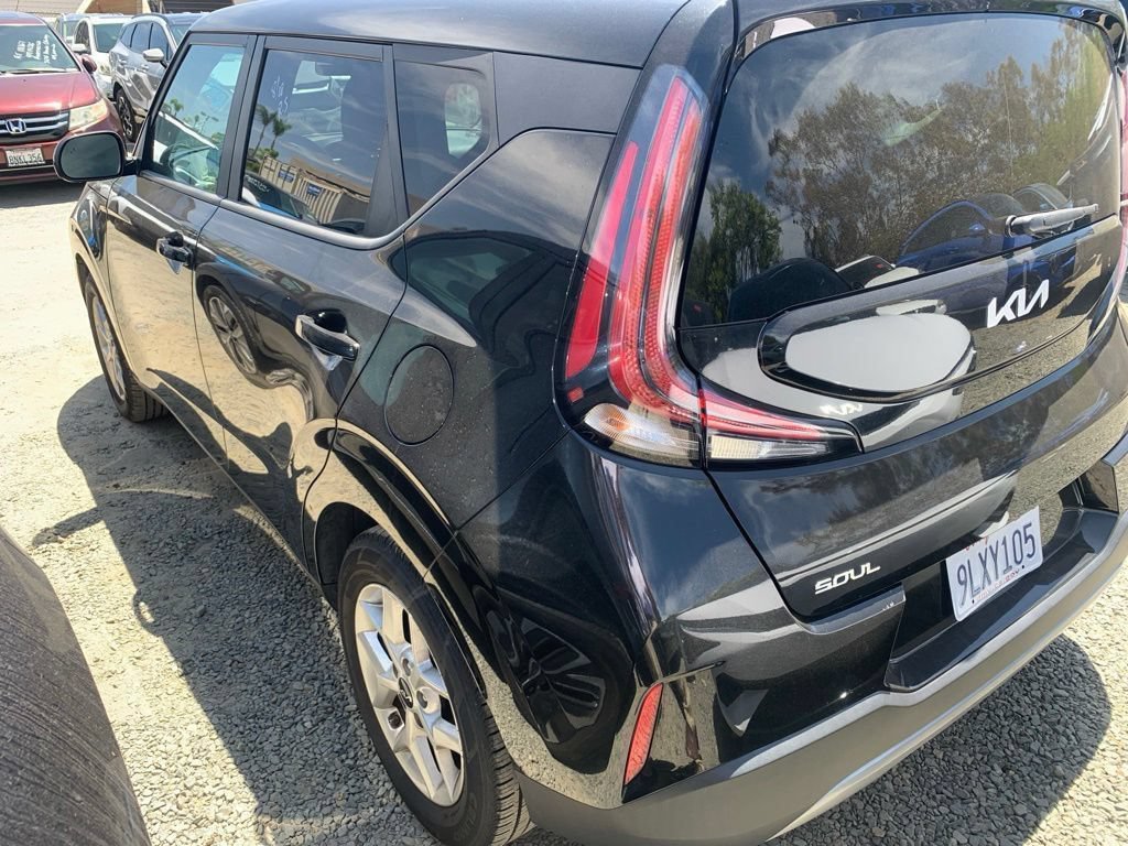 Certified 2024 Kia Soul LX w/ Option Group 015 FWD image 8