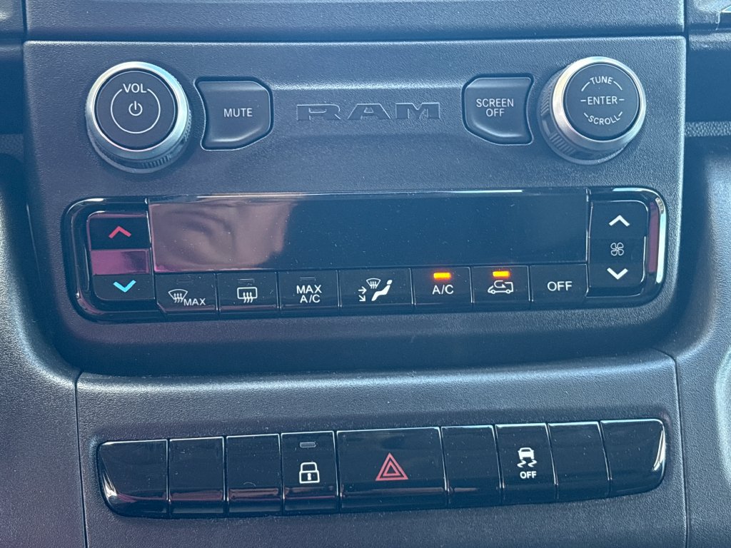 New 2027 RAM ProMaster 2500 w/ Convenience Group FWD image 15