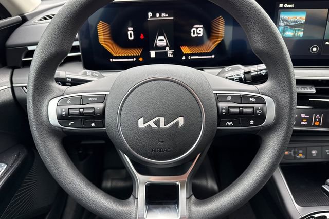 New 2026 Kia K5 LXS image 26