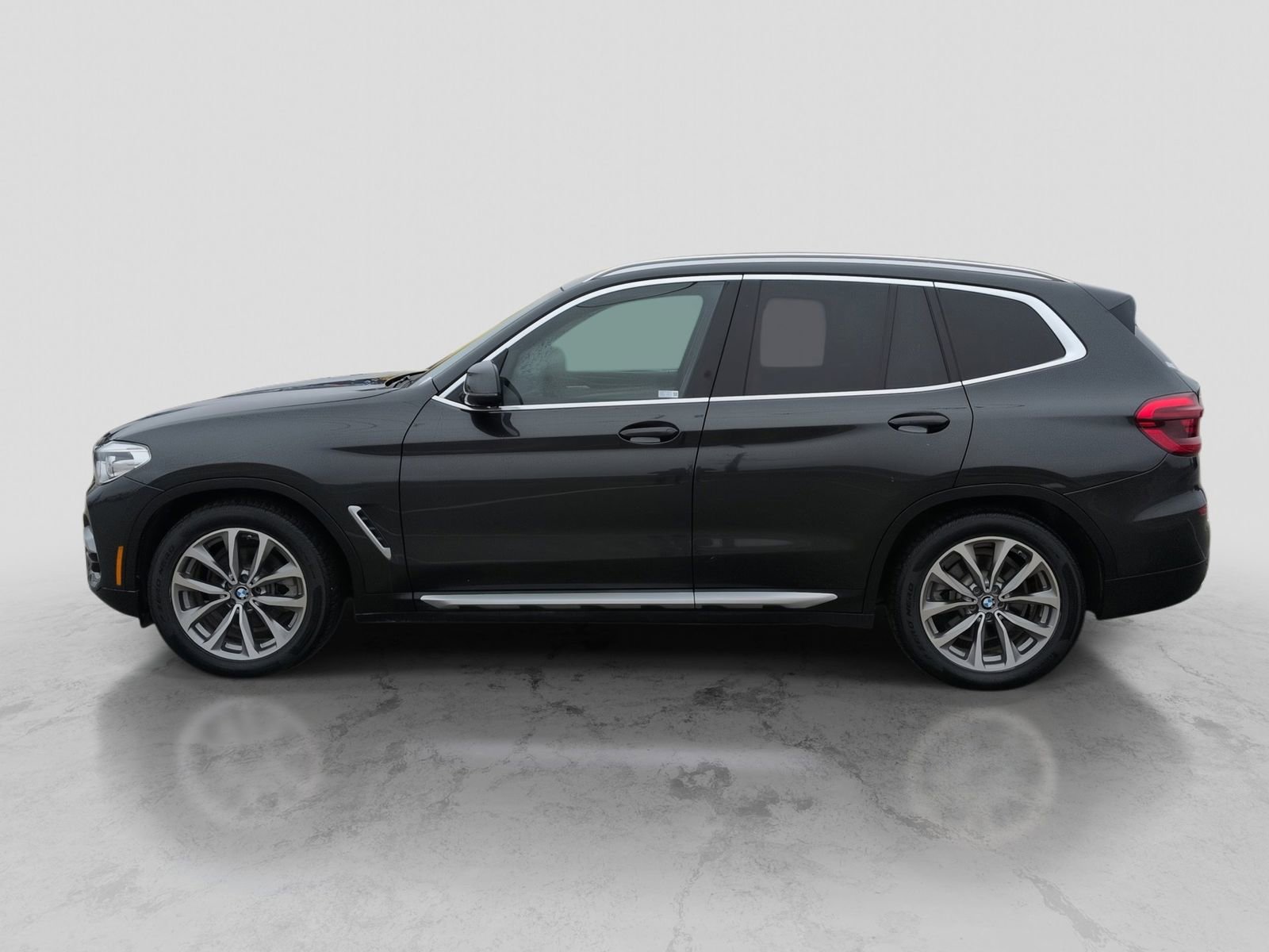 Used 2018 BMW X3 xDrive30i video 3