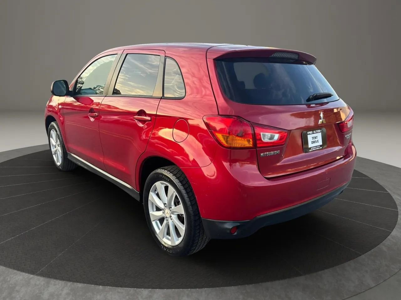 Used 2015 Mitsubishi Outlander Sport ES image 4