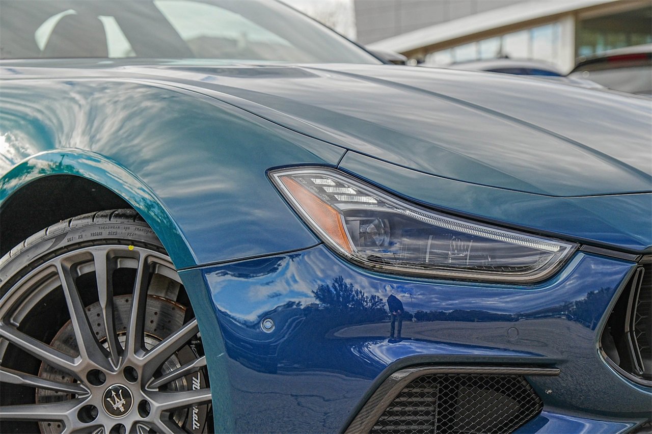 Used 2024 Maserati Ghibli Trofeo image 3