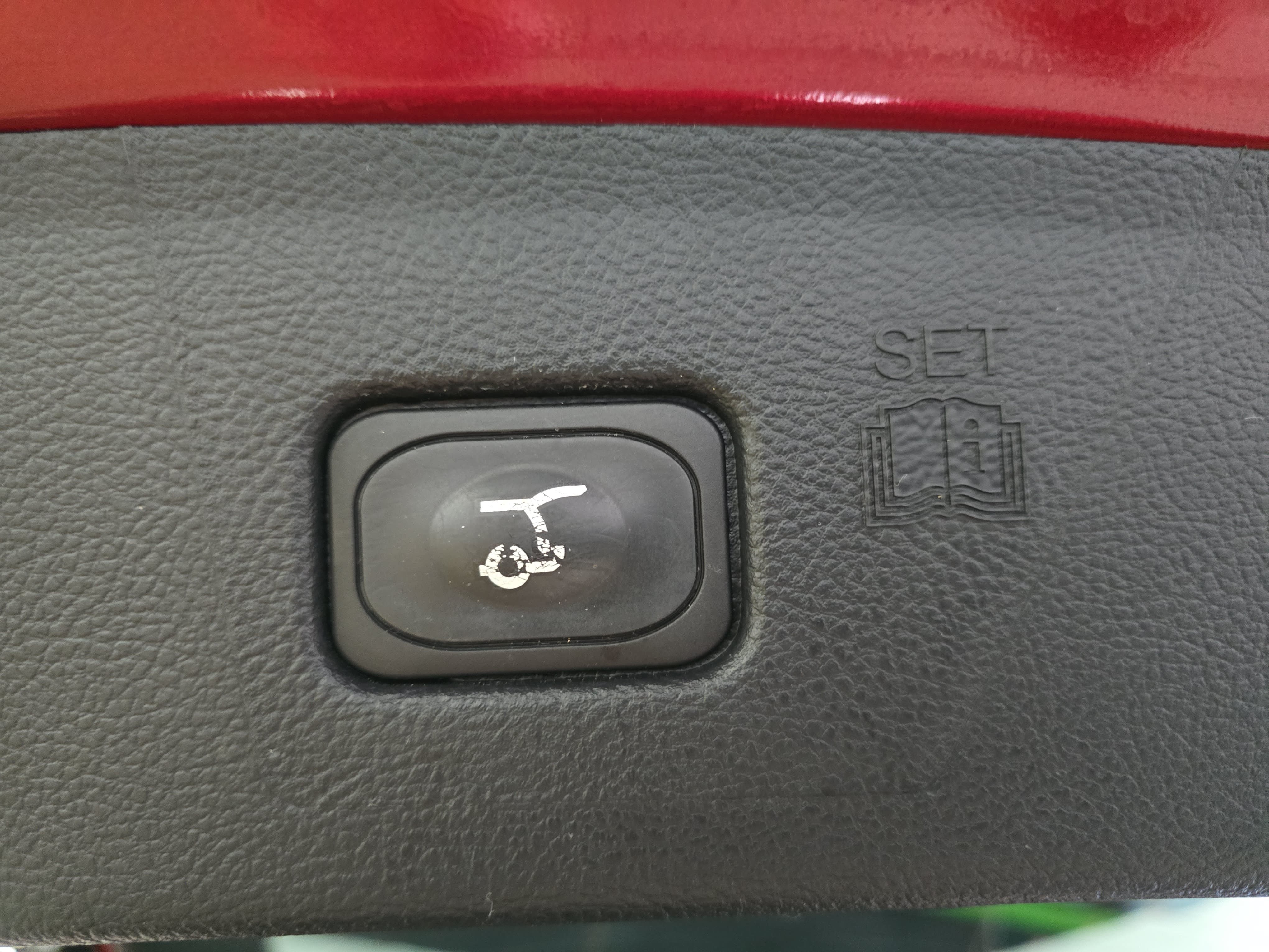 Used 2024 Ford Edge SEL w/ Convenience Package AWD/4WD image 28
