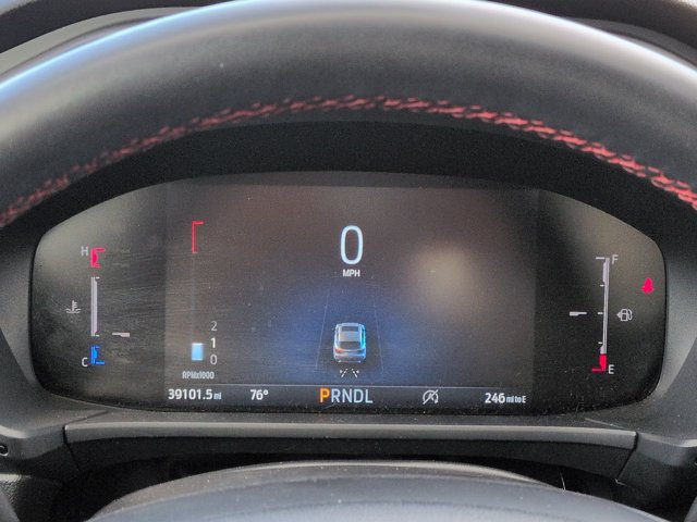 Used 2025 Ford Escape ST-Line Select AWD/4WD image 25