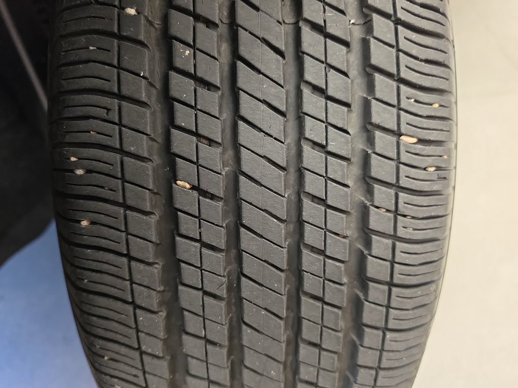 Used 2023 Chrysler Pacifica Touring-L FWD image 34