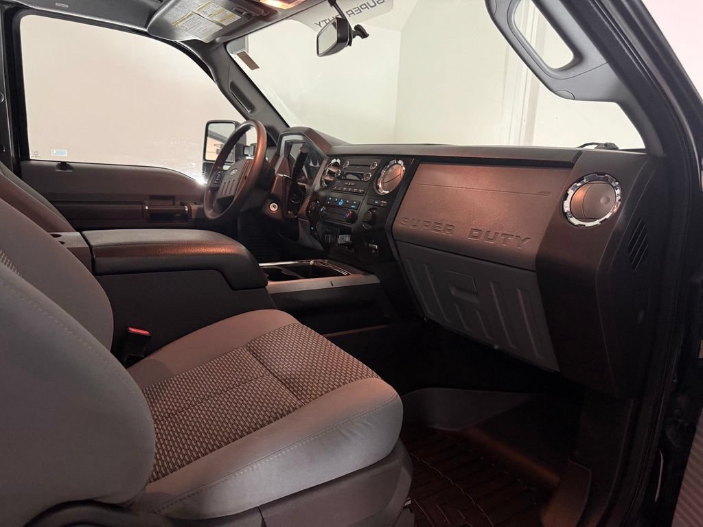Used 2015 Ford F250 XLT w/ Snow Plow Prep Package AWD/4WD image 25