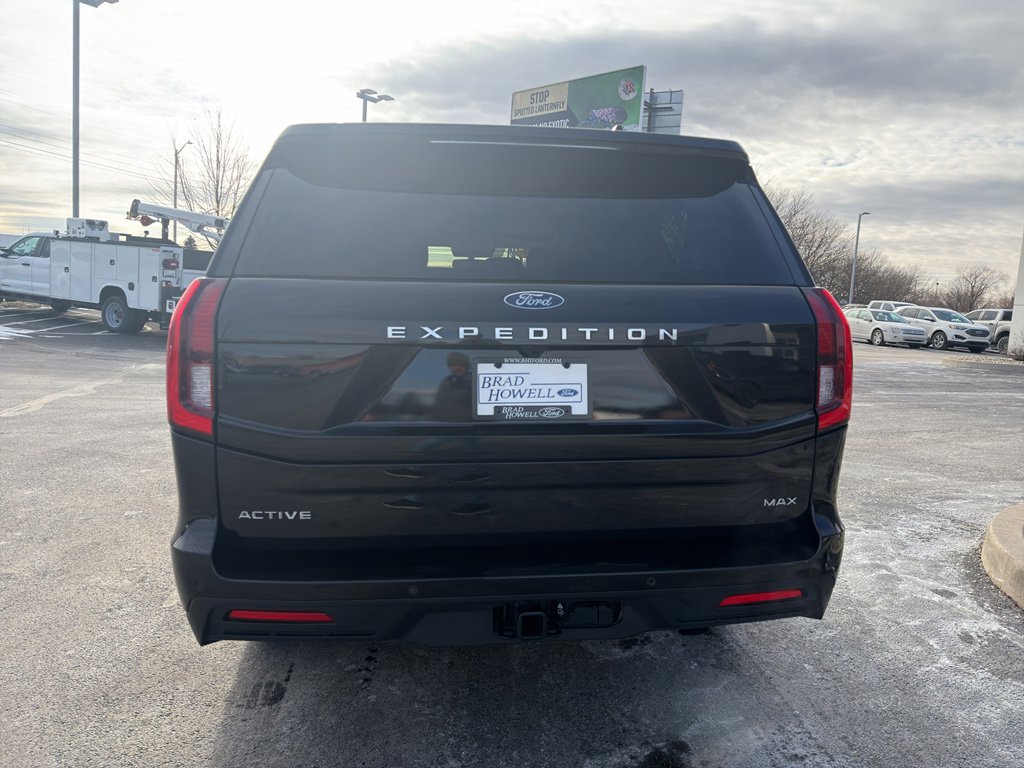 Used 2025 Ford Expedition Max Active AWD/4WD image 7