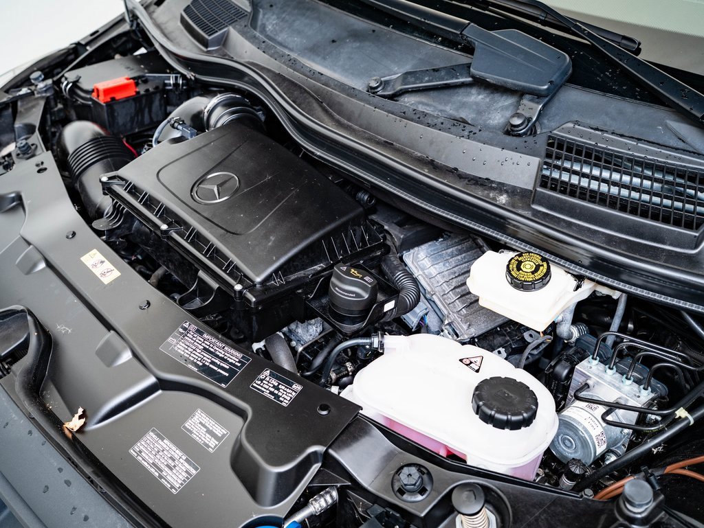 Used 2023 Mercedes-Benz Metris Passenger image 36