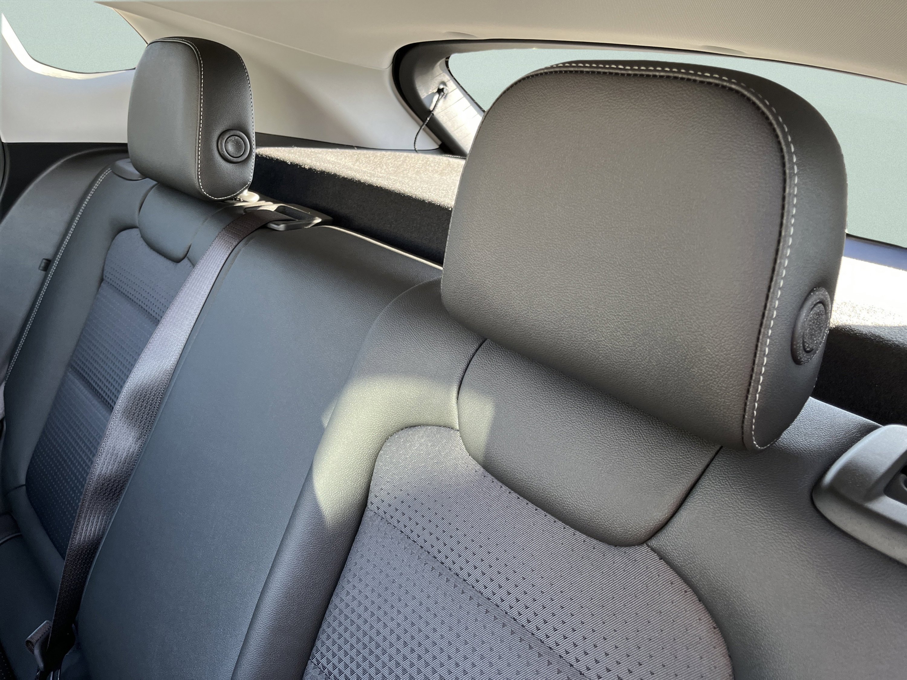 New 2026 Chevrolet Trax LT w/ LT Convenience Package image 21