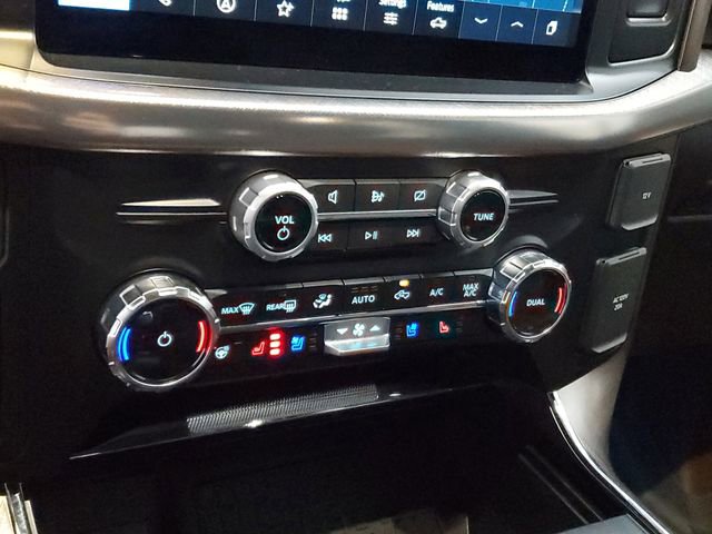 Used 2024 Ford F150 King Ranch w/ FX4 Off-Road Package image 24