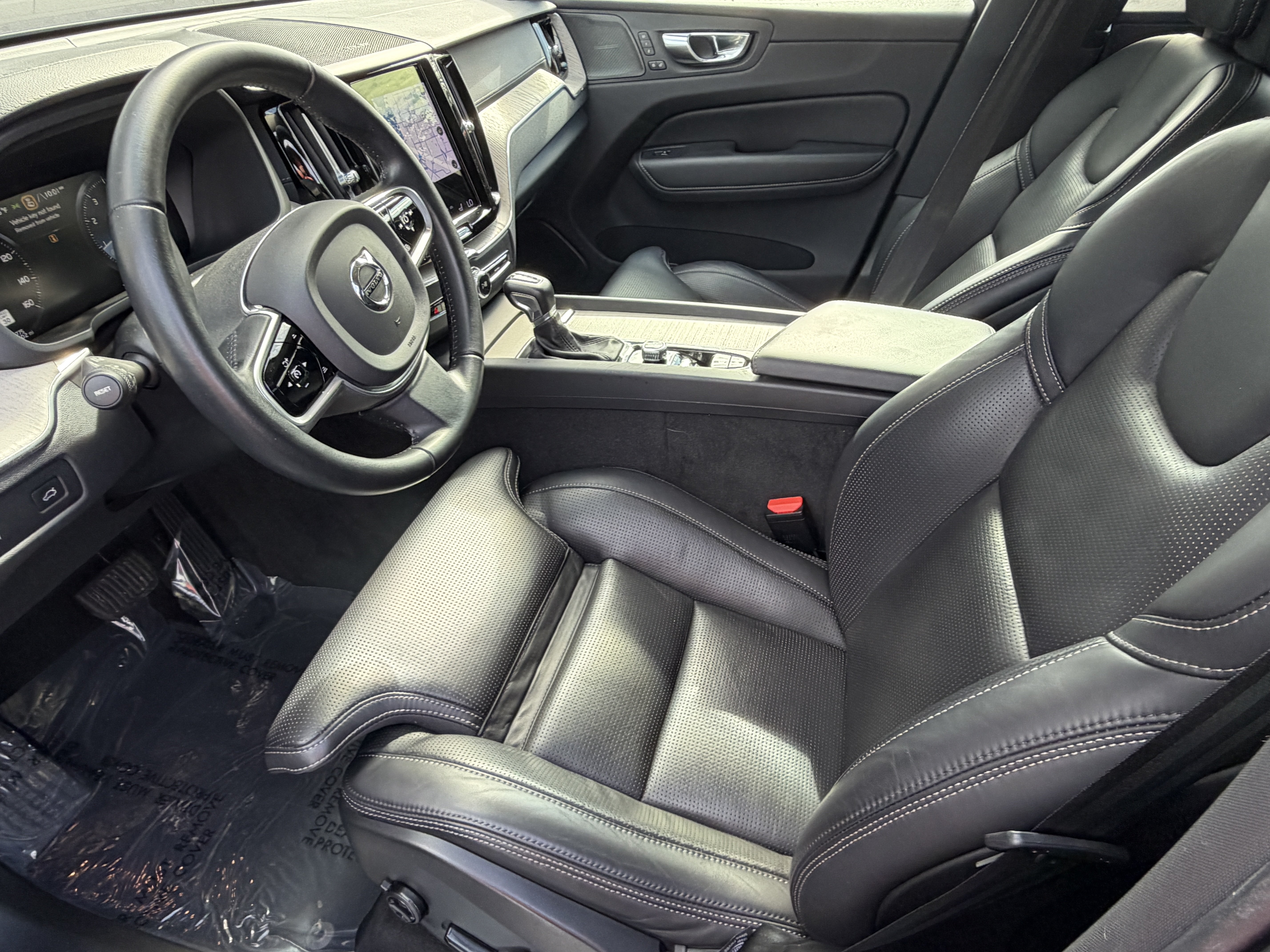 Used 2021 Volvo XC60 T5 Inscription w/ Advanced Package FWD image 4