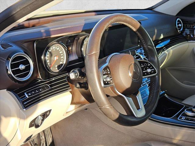 Used 2019 Mercedes-Benz E 300 image 8