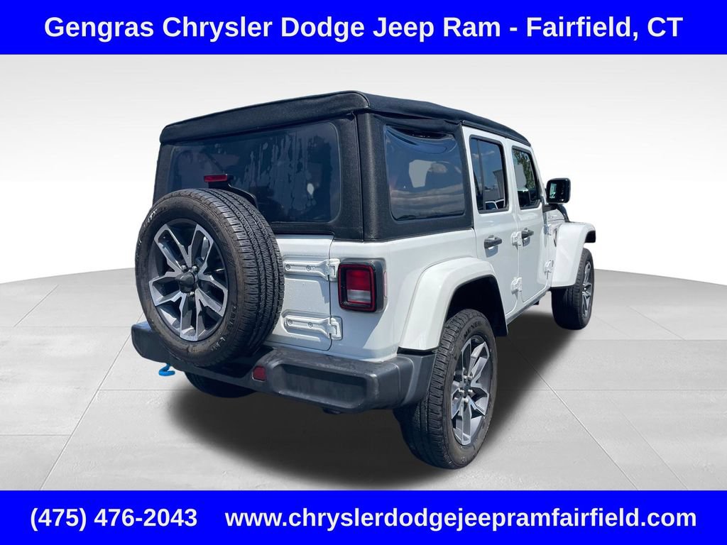 Certified 2024 Jeep Wrangler Unlimited w/ Convenience Group AWD/4WD image 7