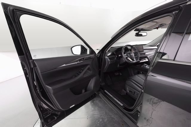Used 2025 INFINITI QX60 Luxe AWD/4WD image 10