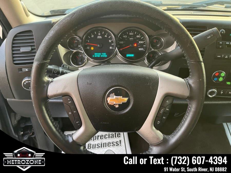 Used 2011 Chevrolet Silverado 1500 LT w/ Texas Edition image 24