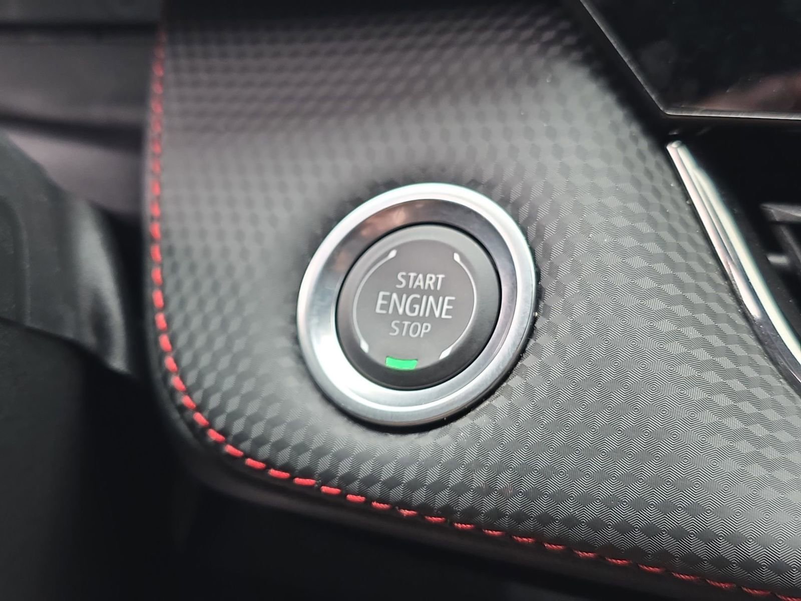 Used 2025 Chevrolet Equinox RS image 29