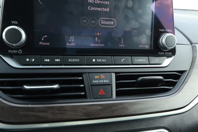 Used 2023 Nissan Altima 2.5 SV FWD image 18