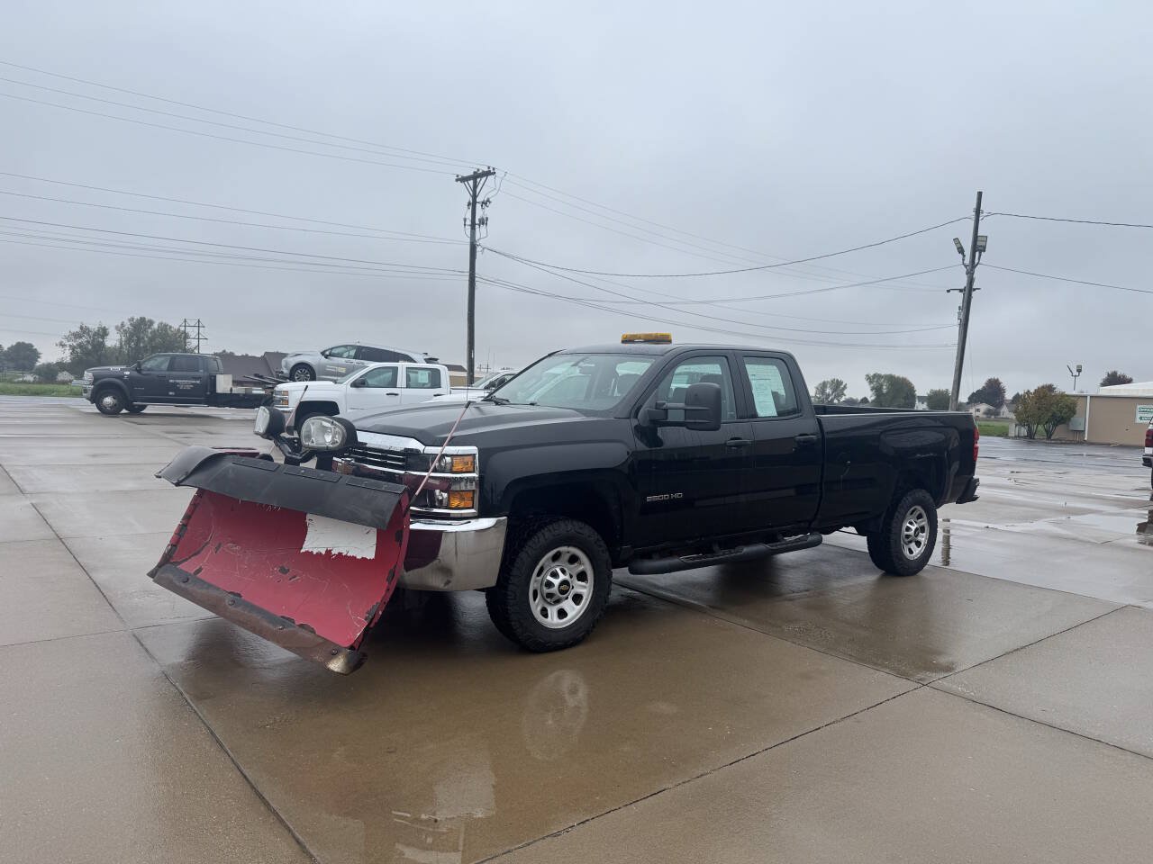 Used 2016 Chevrolet Silverado 2500 W/T w/ Snow Plow Prep Package AWD/4WD image 2