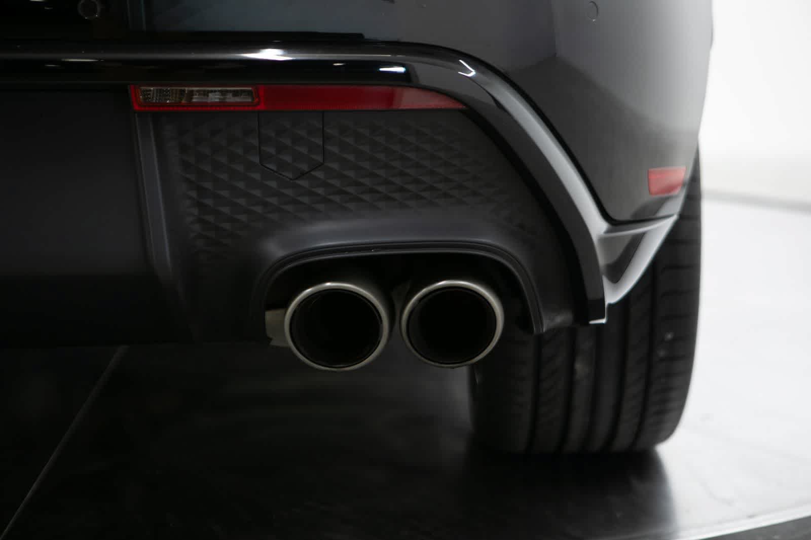 Used 2023 Porsche Macan S AWD/4WD image 38