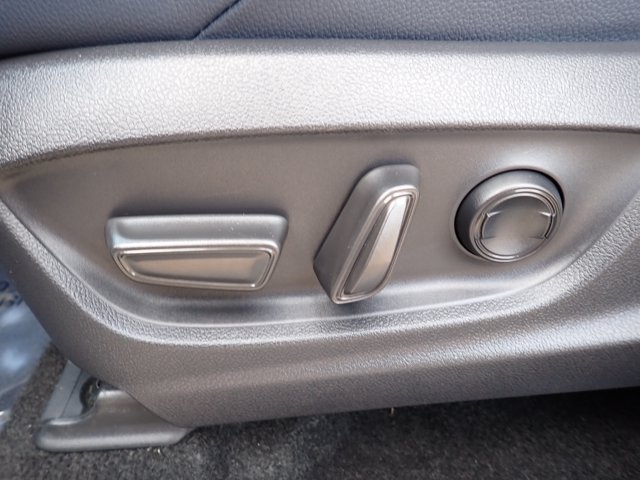 Certified 2023 Subaru Solterra AWD image 13
