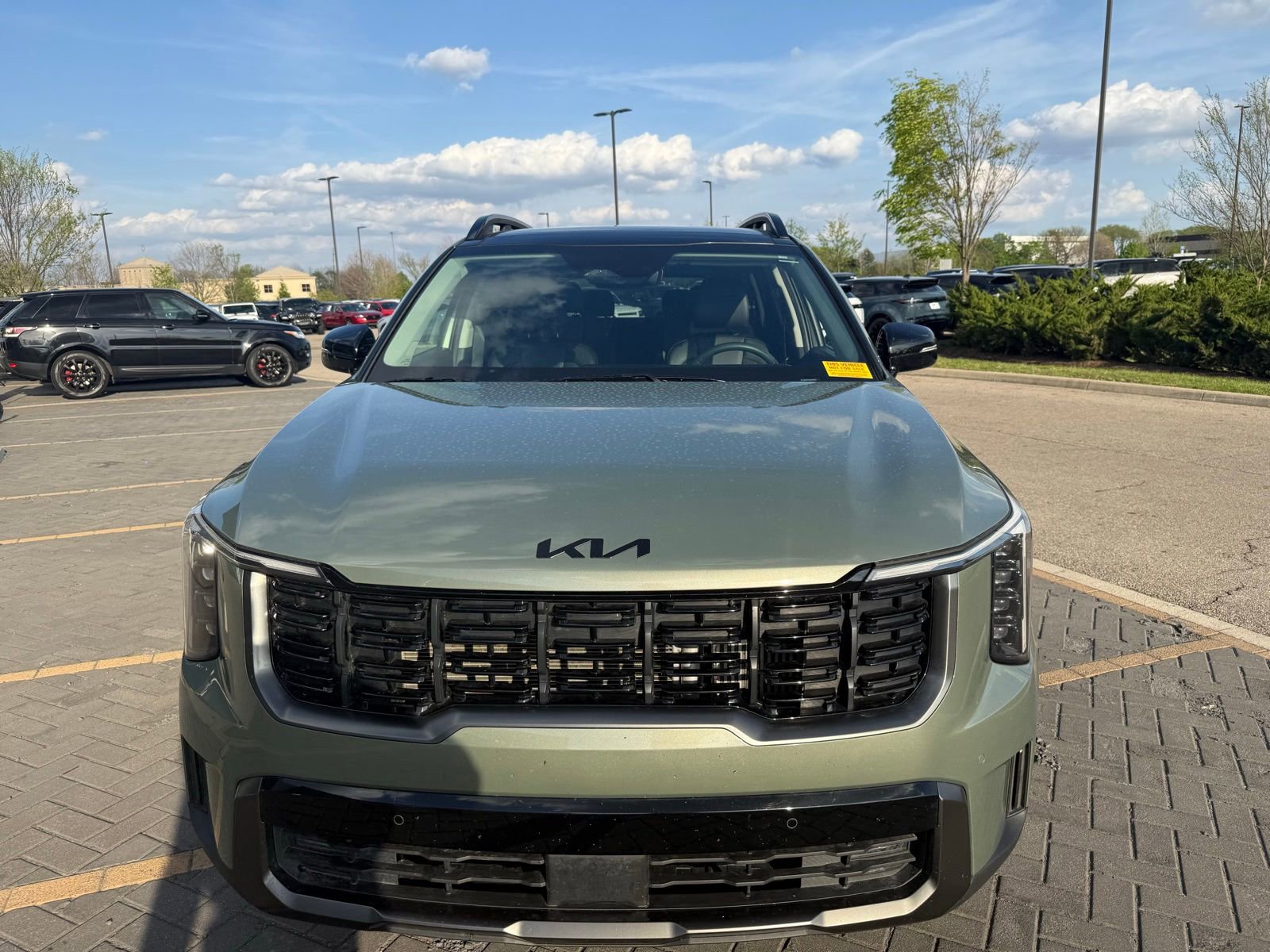 Used 2025 Kia Sorento X-Line EX image 2