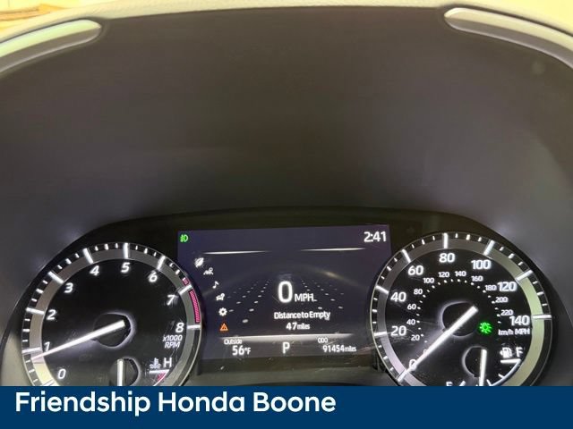 Used 2020 Toyota Highlander XLE AWD/4WD image 23