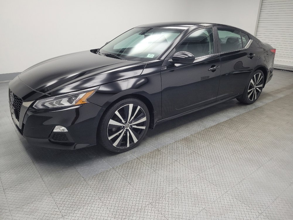Used 2020 Nissan Altima 2.5 SR image 2