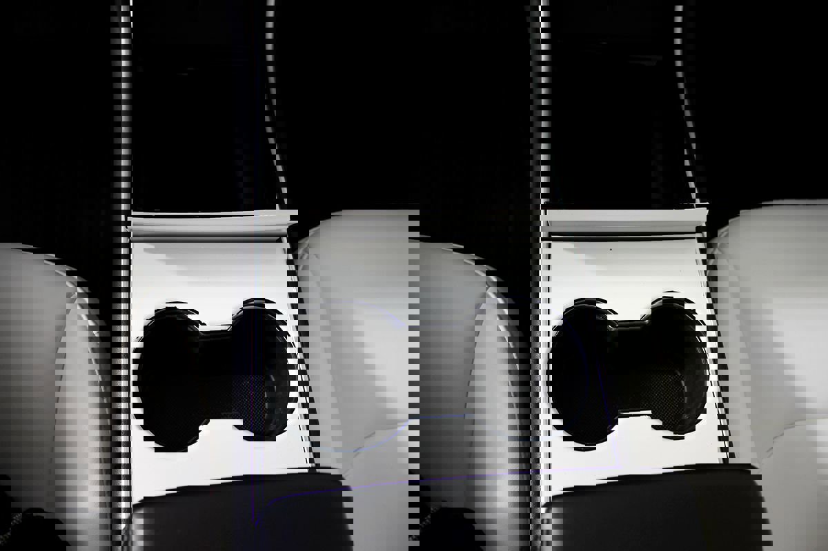 Used 2020 Tesla Model Y Long Range image 33