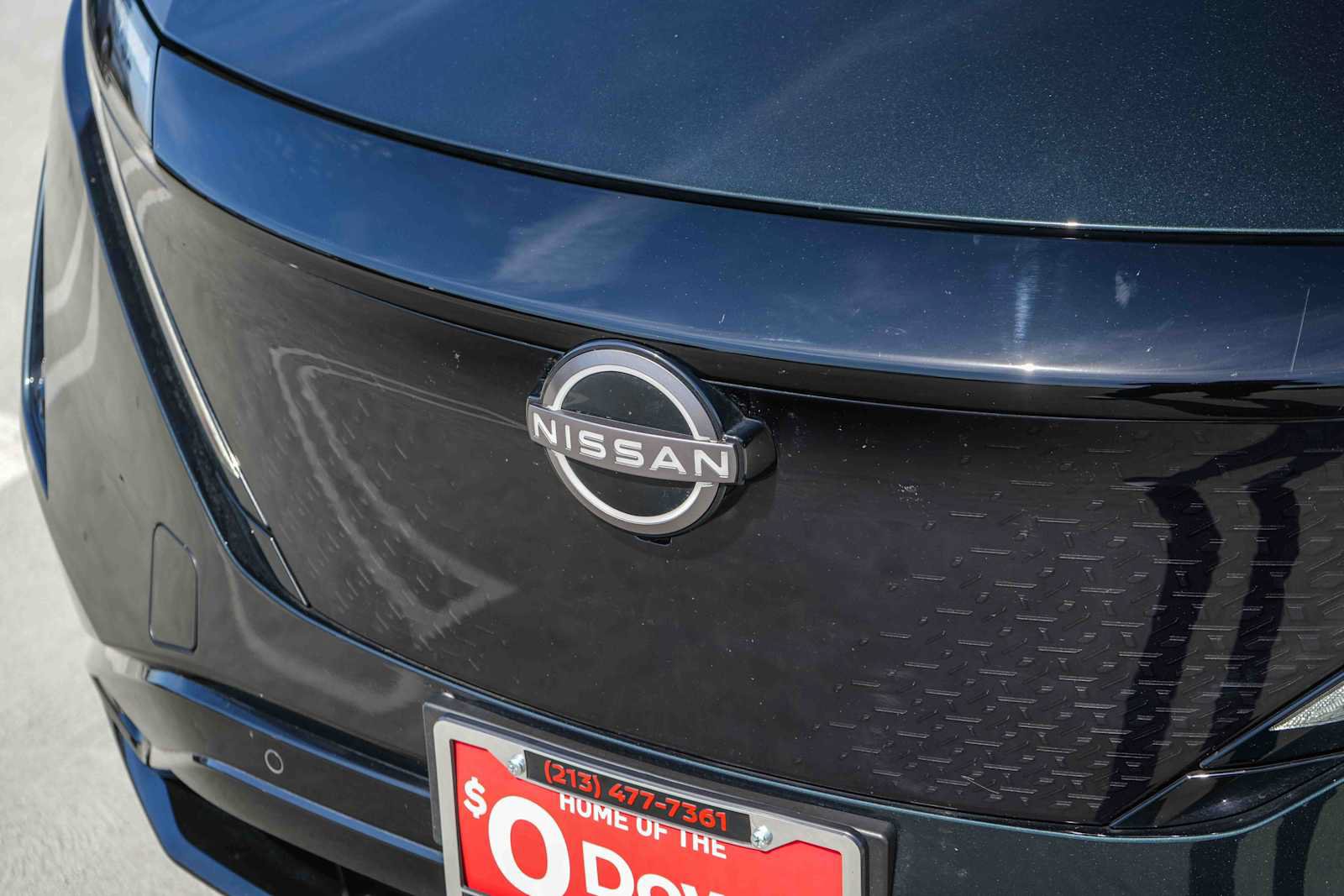 Used 2025 Nissan Ariya AWD image 5