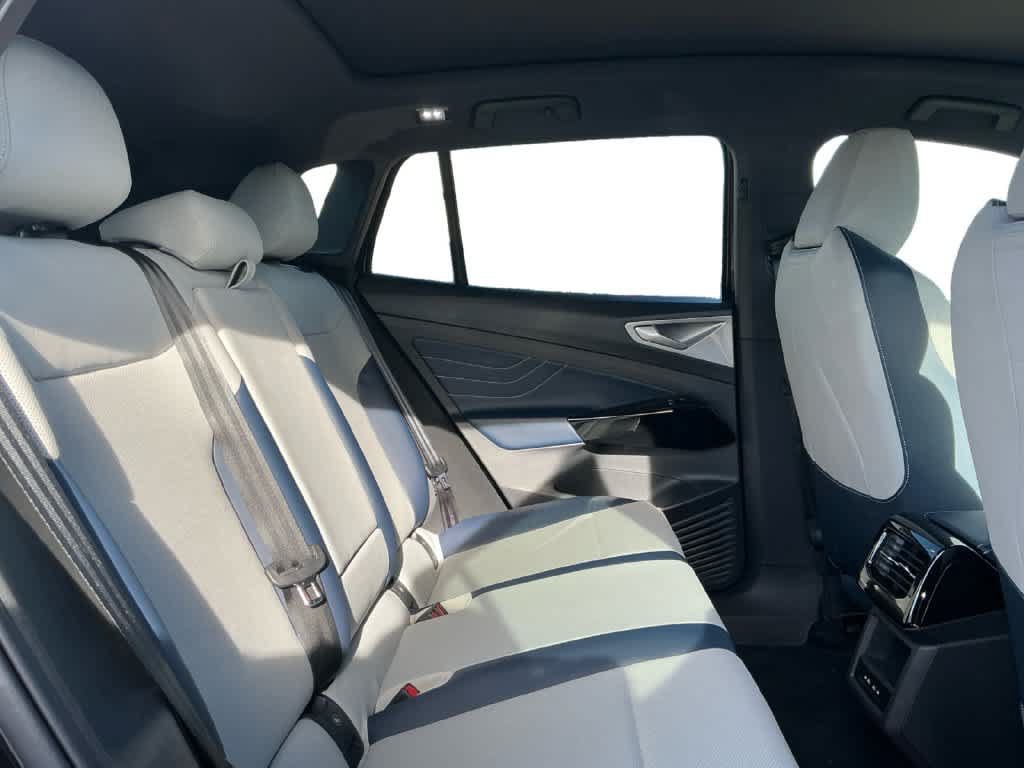 New 2026 Volkswagen ID.4 Pro S AWD/4WD image 18
