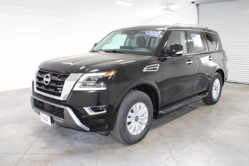 Used 2024 Nissan Armada SV w/ Cargo Package AWD/4WD image 4