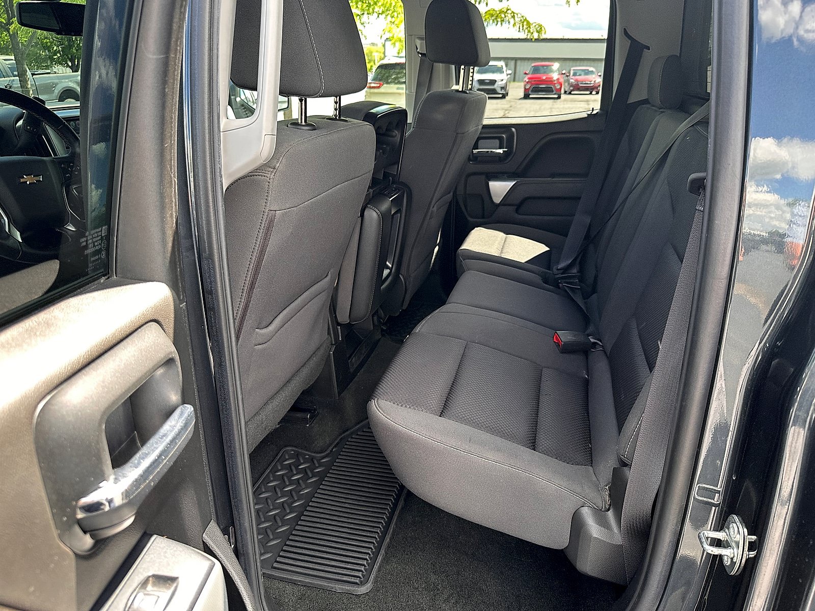 Used 2017 Chevrolet Silverado 1500 LT w/ All Star Edition AWD/4WD image 12