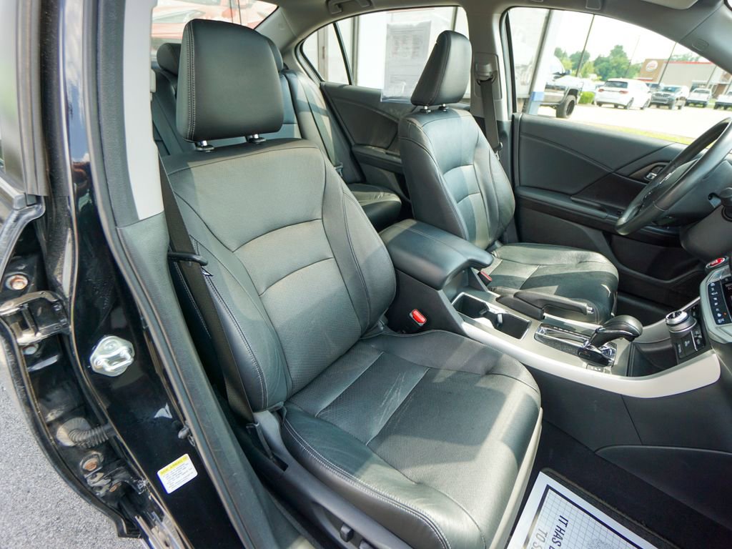 Used 2015 Honda Accord EX-L image 30