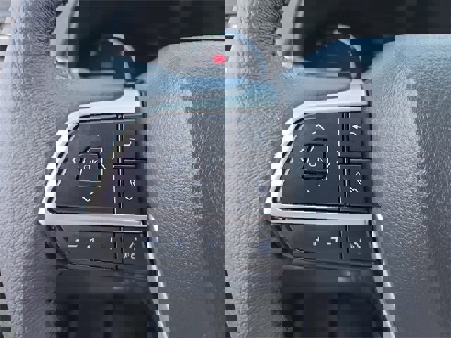 Used 2024 Toyota Sienna XLE image 19