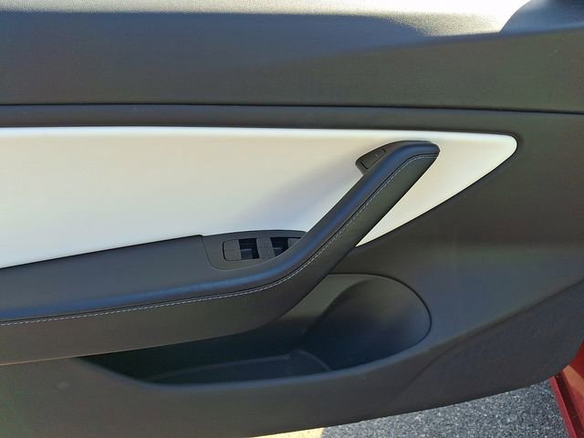 Used 2018 Tesla Model 3 Long Range image 14