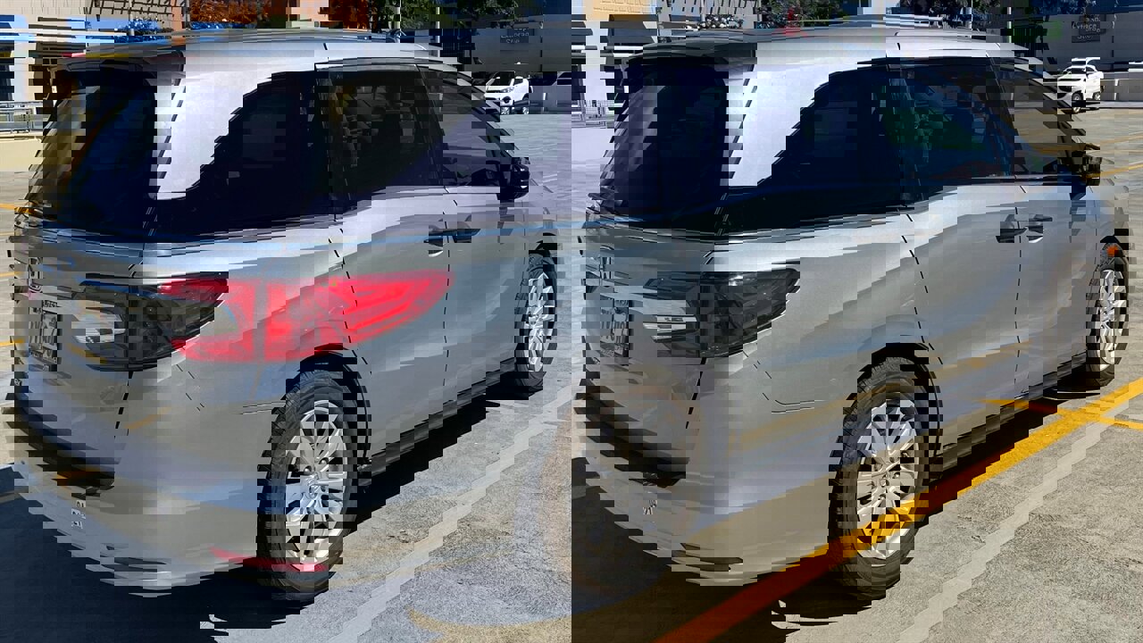Used 2019 Honda Odyssey LX image 6