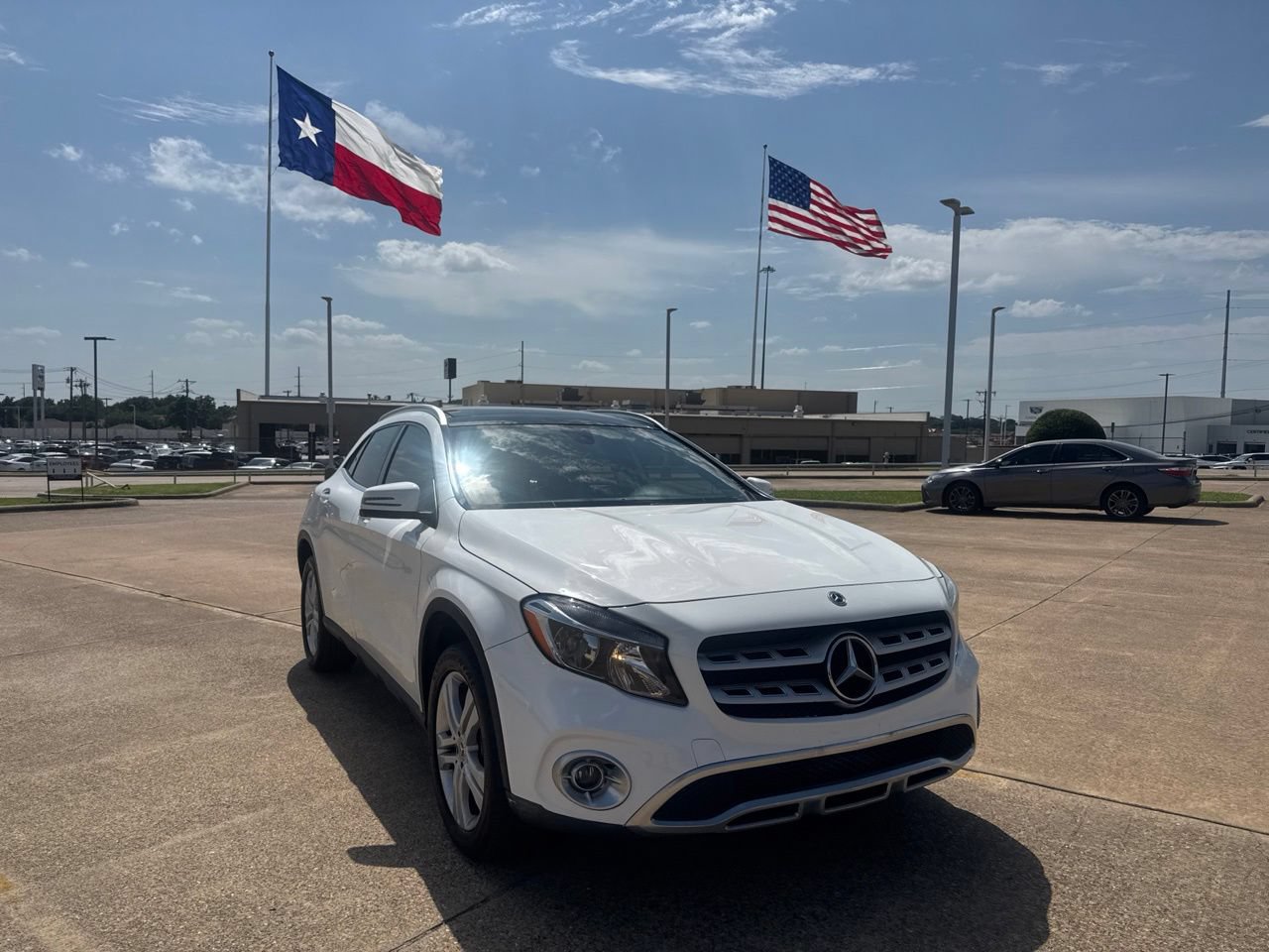 Used 2020 Mercedes-Benz GLA 250 image 2