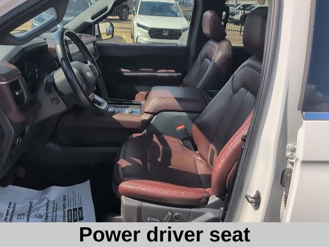 Used 2024 Ford Expedition Max Limited image 12