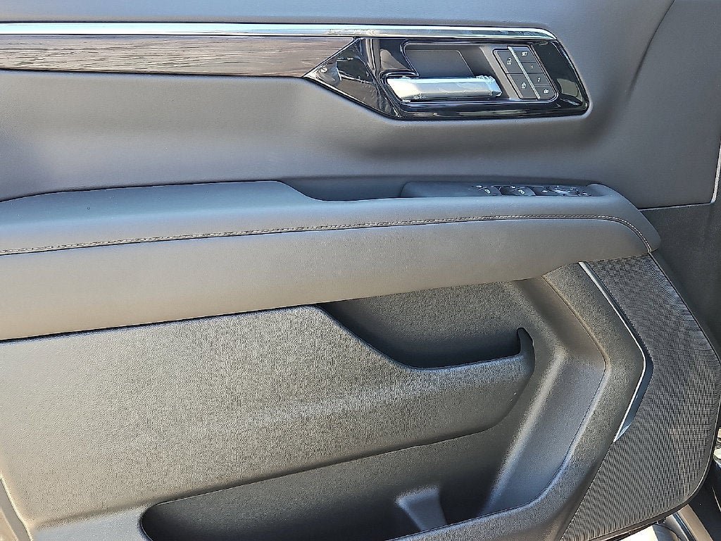New 2026 Chevrolet Tahoe Z71 AWD/4WD image 10