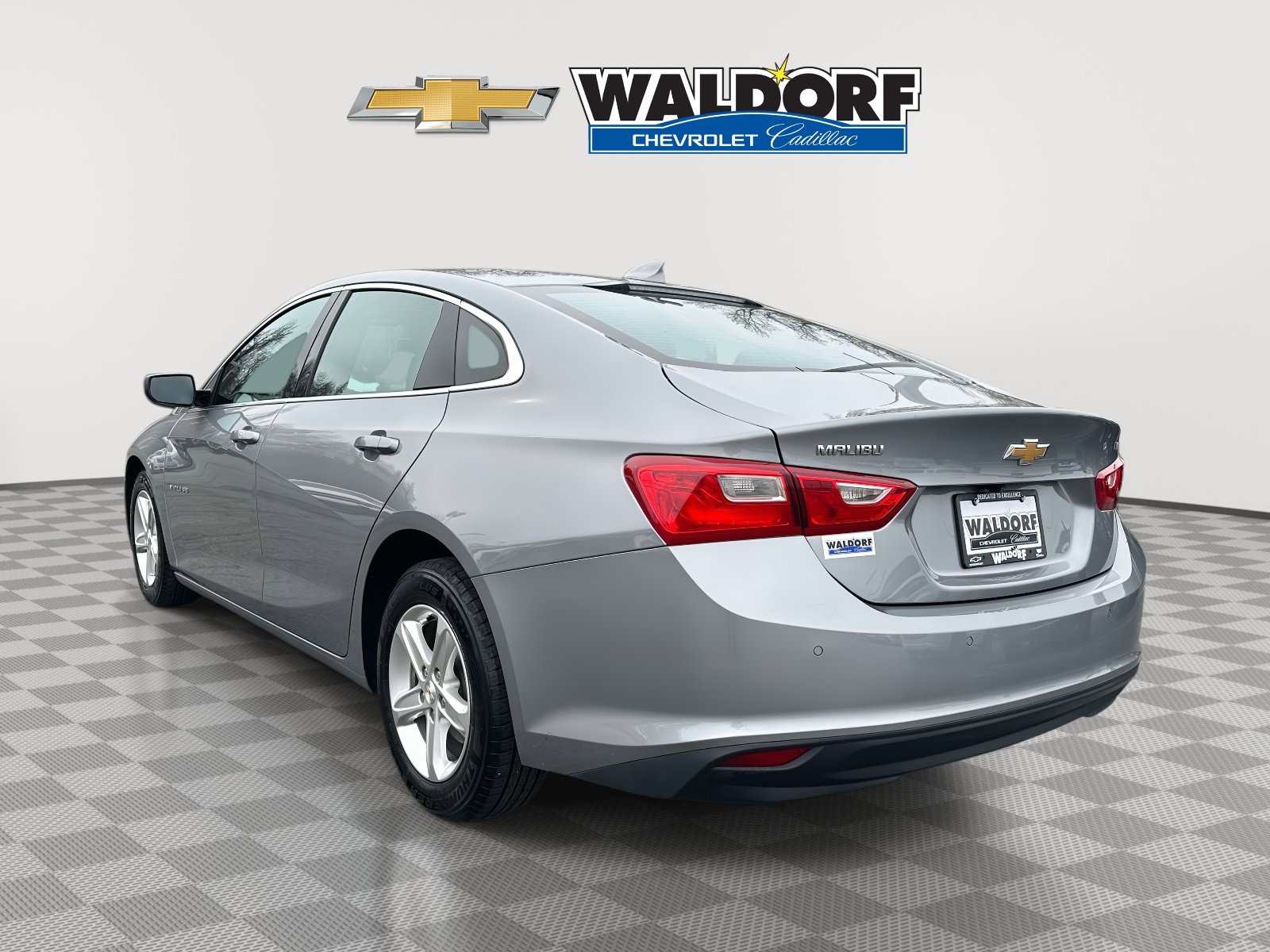 Used 2024 Chevrolet Malibu LT image 4