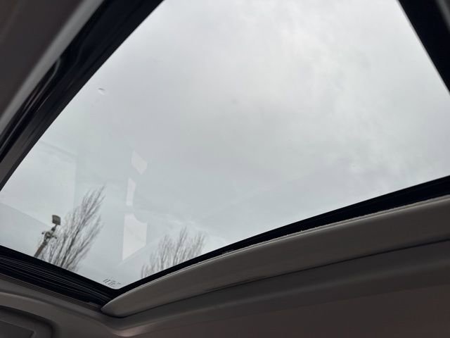 Used 2018 Toyota Sienna XLE w/ XLE Navigation Package image 27