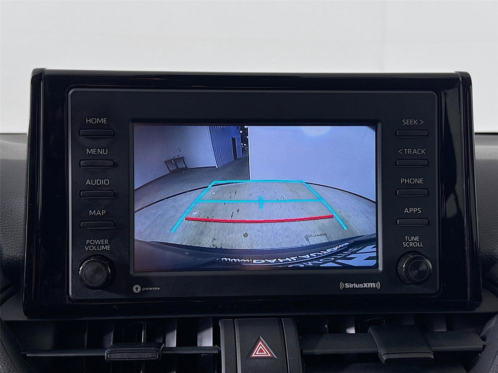 Used 2021 Toyota RAV4 LE image 6