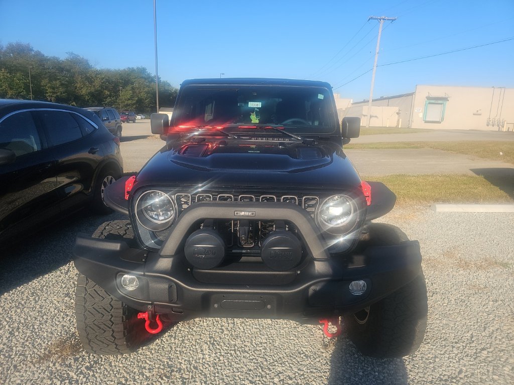 Used 2024 Jeep Wrangler Unlimited Rubicon w/ Technology Group AWD/4WD image 1